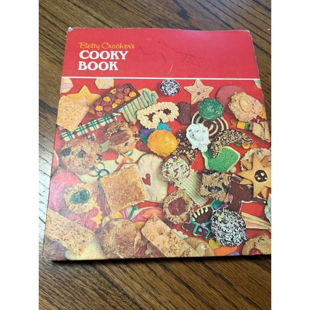 Vintage 1976 Betty Crocker's Cooky Book Spiral Hardcover Retro Cookie Recipes